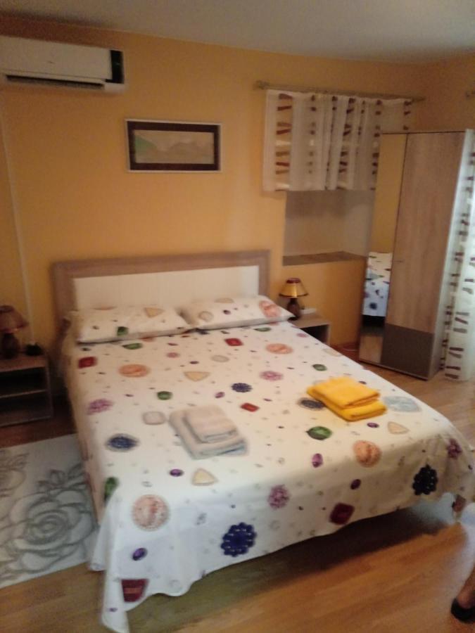 Apartment Villa Venezia Пераст Екстериор снимка