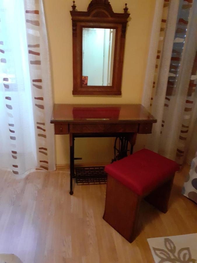 Apartment Villa Venezia Пераст Екстериор снимка